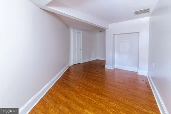 a view of empty room