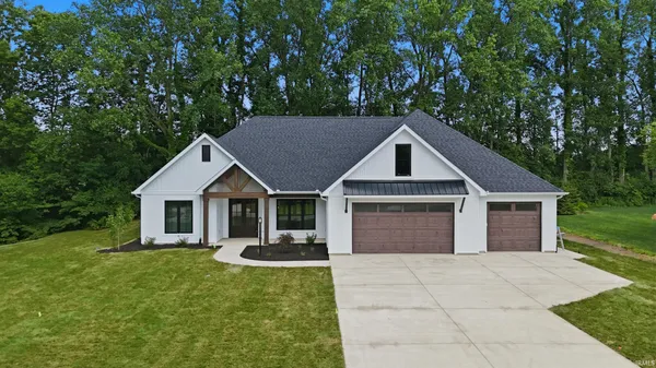 $799,000 | 8078 Country Club Lane, Syracuse, IN 46567