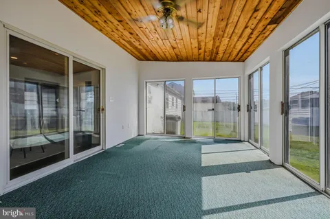 $365,000 | 332 East Roosevelt Avenue, New Castle, DE 19720