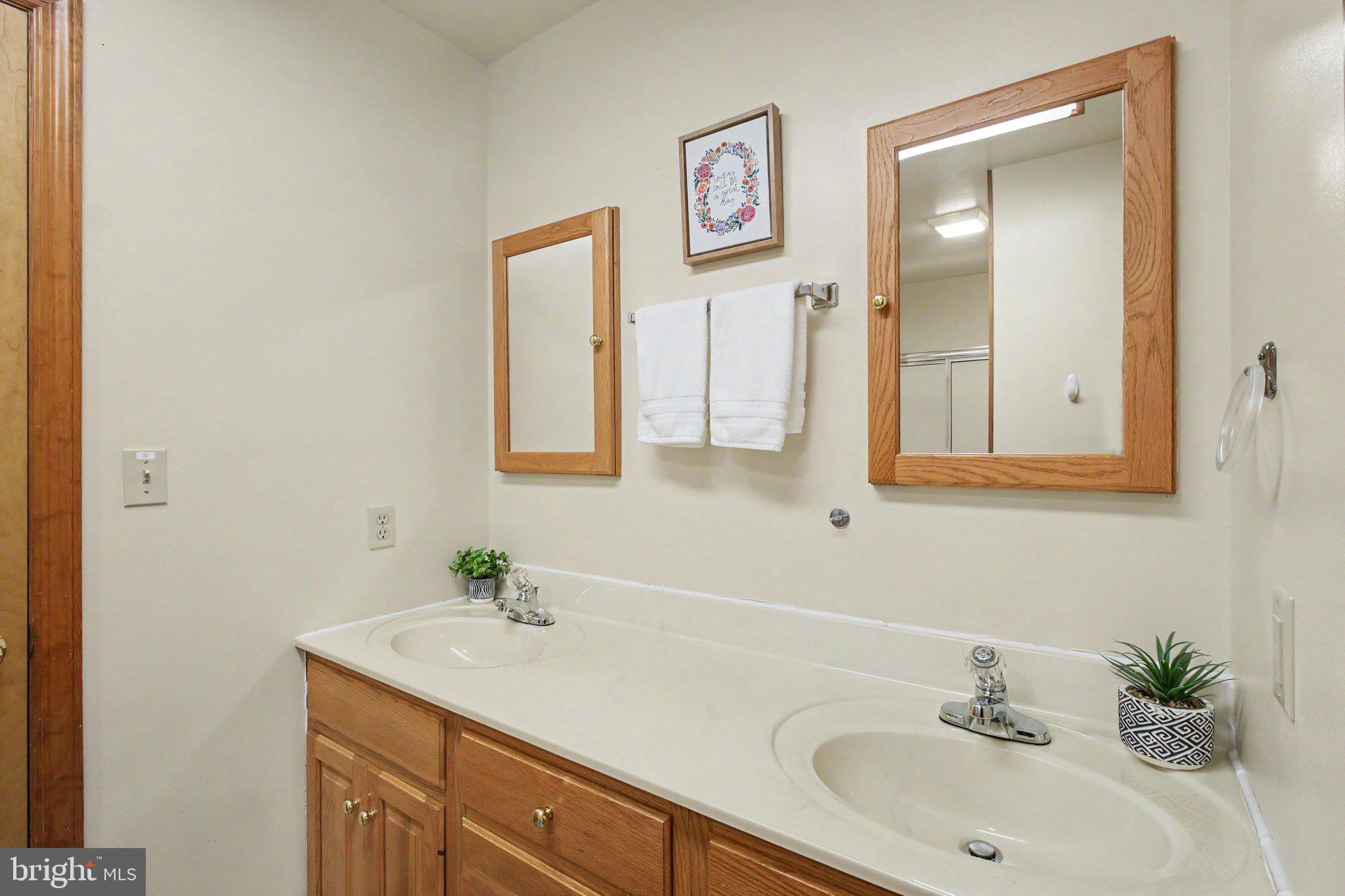 303 South Vintage Road Paradise, PA 17562 - Photo 19 of 30 Gallery Image 19