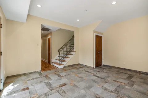 $2,975,000 | 802 Flint River Drive, Houston, TX 77024