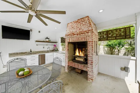 $2,975,000 | 802 Flint River Drive, Houston, TX 77024