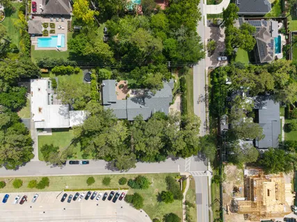 $2,975,000 | 802 Flint River Drive, Houston, TX 77024