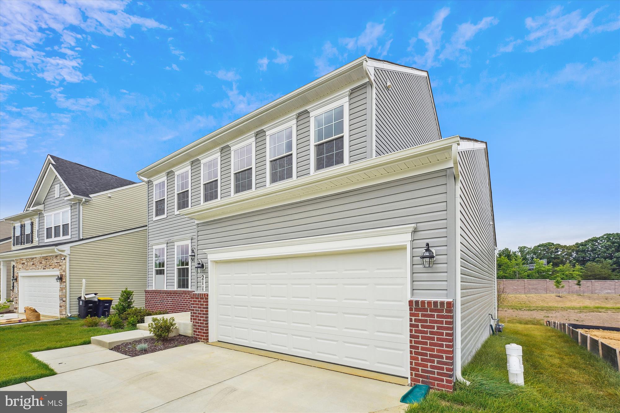 211 Buccoo Reef Loop Accokeek, MD 20607 - Photo 2 of 28