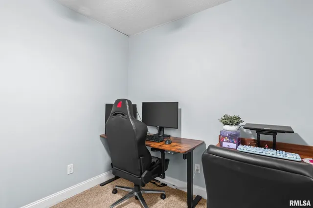 $159,900 | 2512 Sutherland Road, Springfield, IL 62702