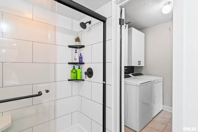 $159,900 | 2512 Sutherland Road, Springfield, IL 62702