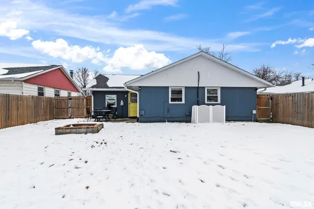 $159,900 | 2512 Sutherland Road, Springfield, IL 62702