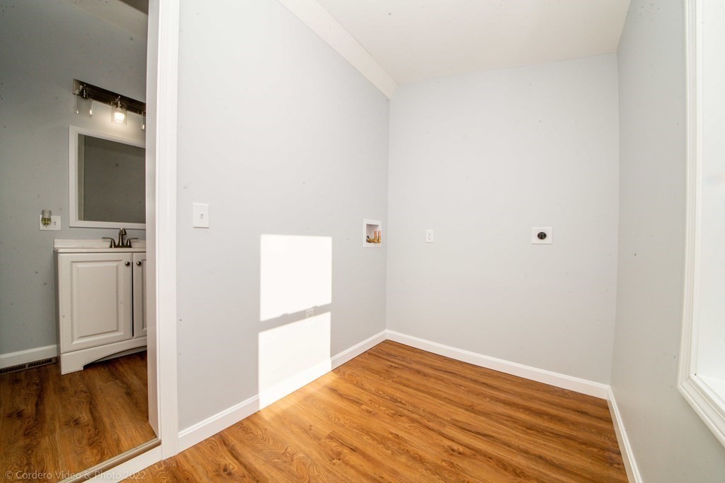 1318 Slade Street Fall River, MA 02721 - Photo 20 of 30