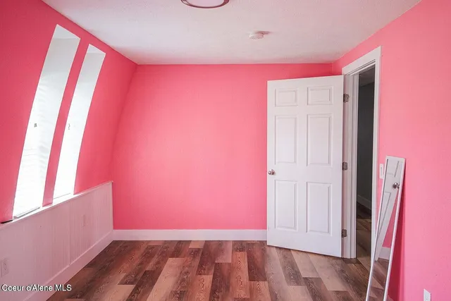 $900,000 | 2585 Clagstone Road, Spirit Lake, ID 83869