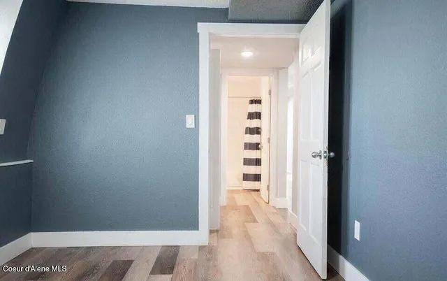 $900,000 | 2585 Clagstone Road, Spirit Lake, ID 83869