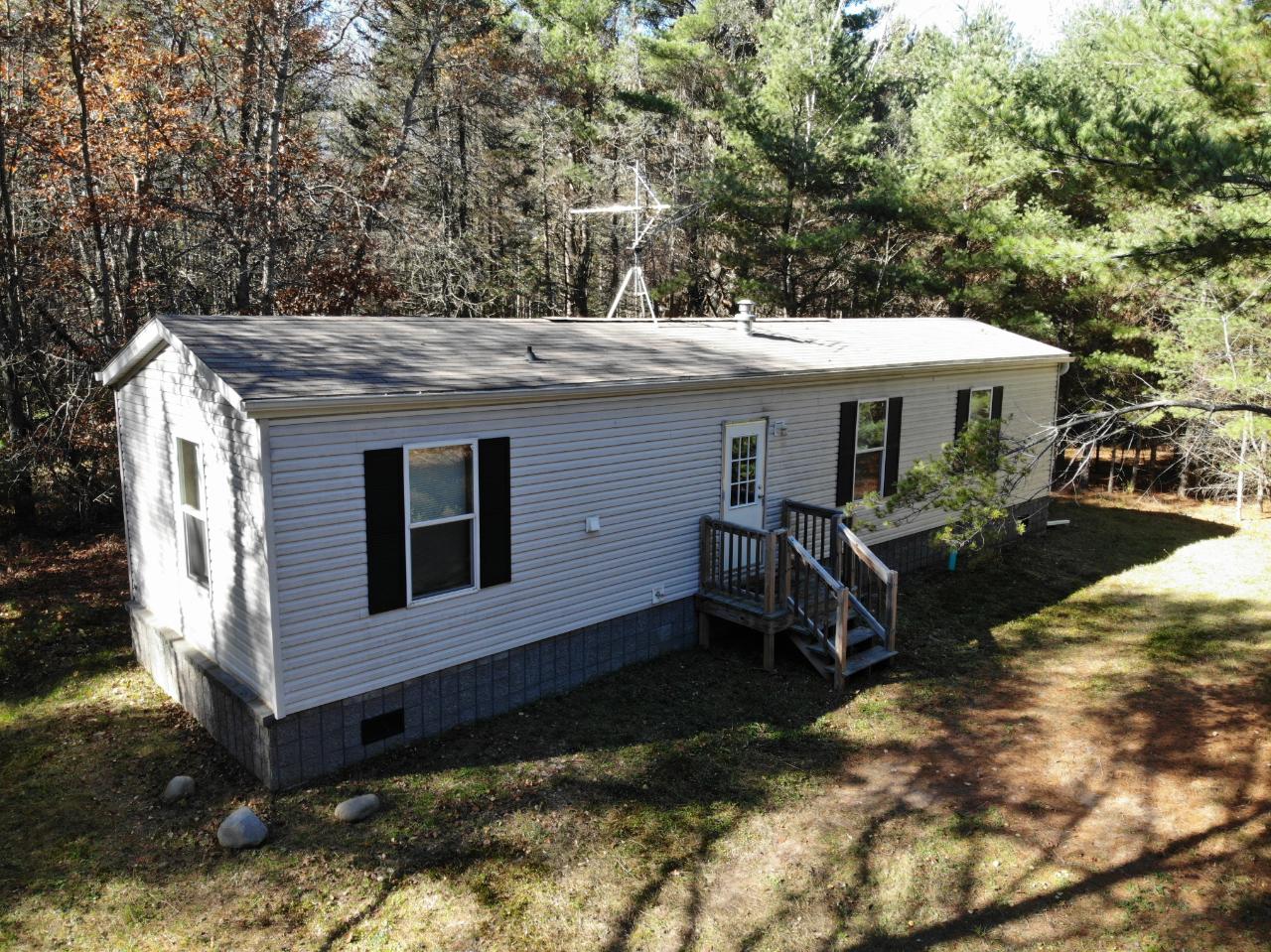 215 Saltzberry Road Eagle River, WI 54521 - Photo 2 of 27 Gallery Image 2