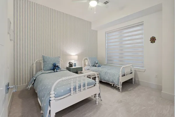 $630,000 | 199 Waterpoint Court, Unit 310, Conroe, TX 77304