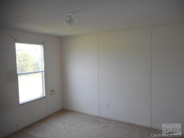 819 Sheffield Road Harmony, NC 28634 - Photo 10 of 16 Gallery Image 10
