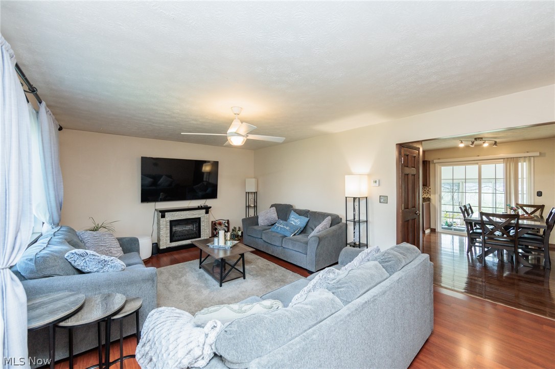 19157 Howe Road Strongsville, OH 44136 - Photo 7 of 46