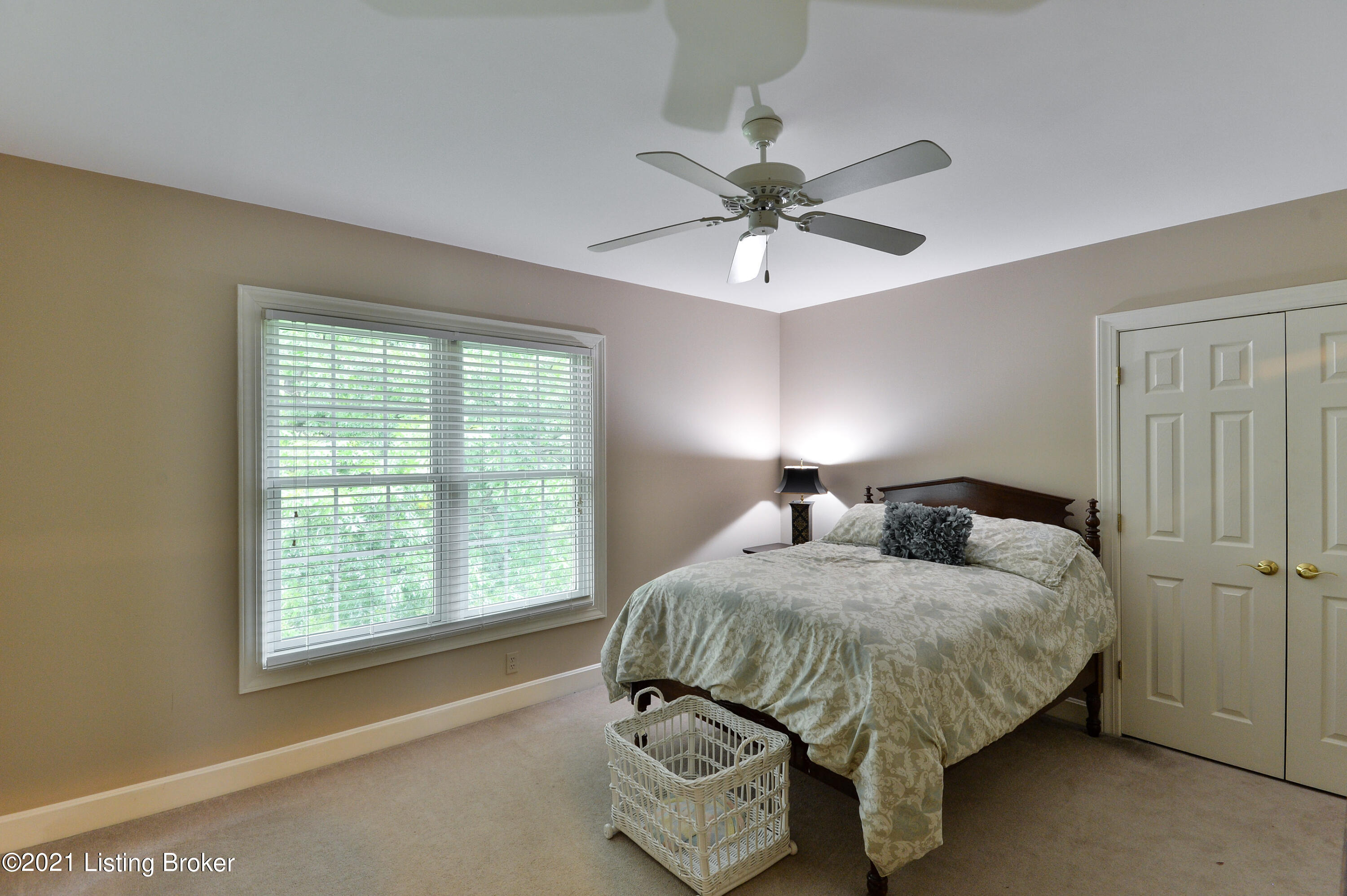 14015 Hickory Ridge Road Louisville, KY 40245 - Photo 21 of 48 036 - 20210602 3173