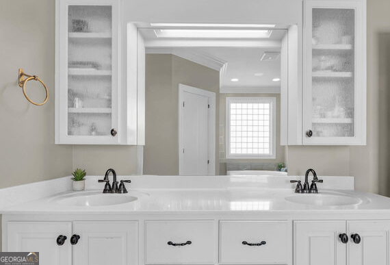 504 Ridge Pointe Lane Cohutta, GA 30710 - Photo 20 of 42 Master Bath