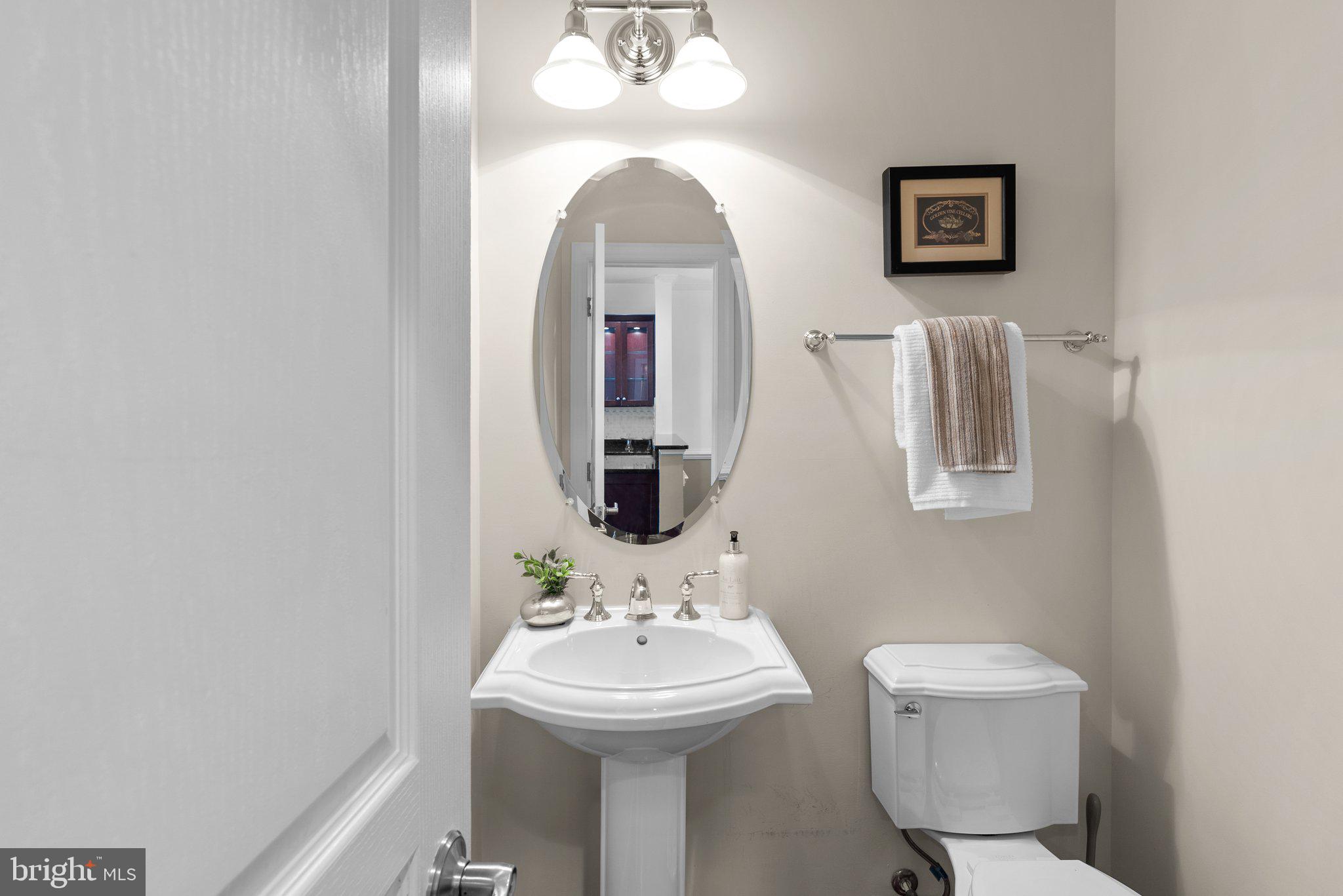 3315 Kemper Road Arlington, VA 22206 - Photo 22 of 52 Main level powder room