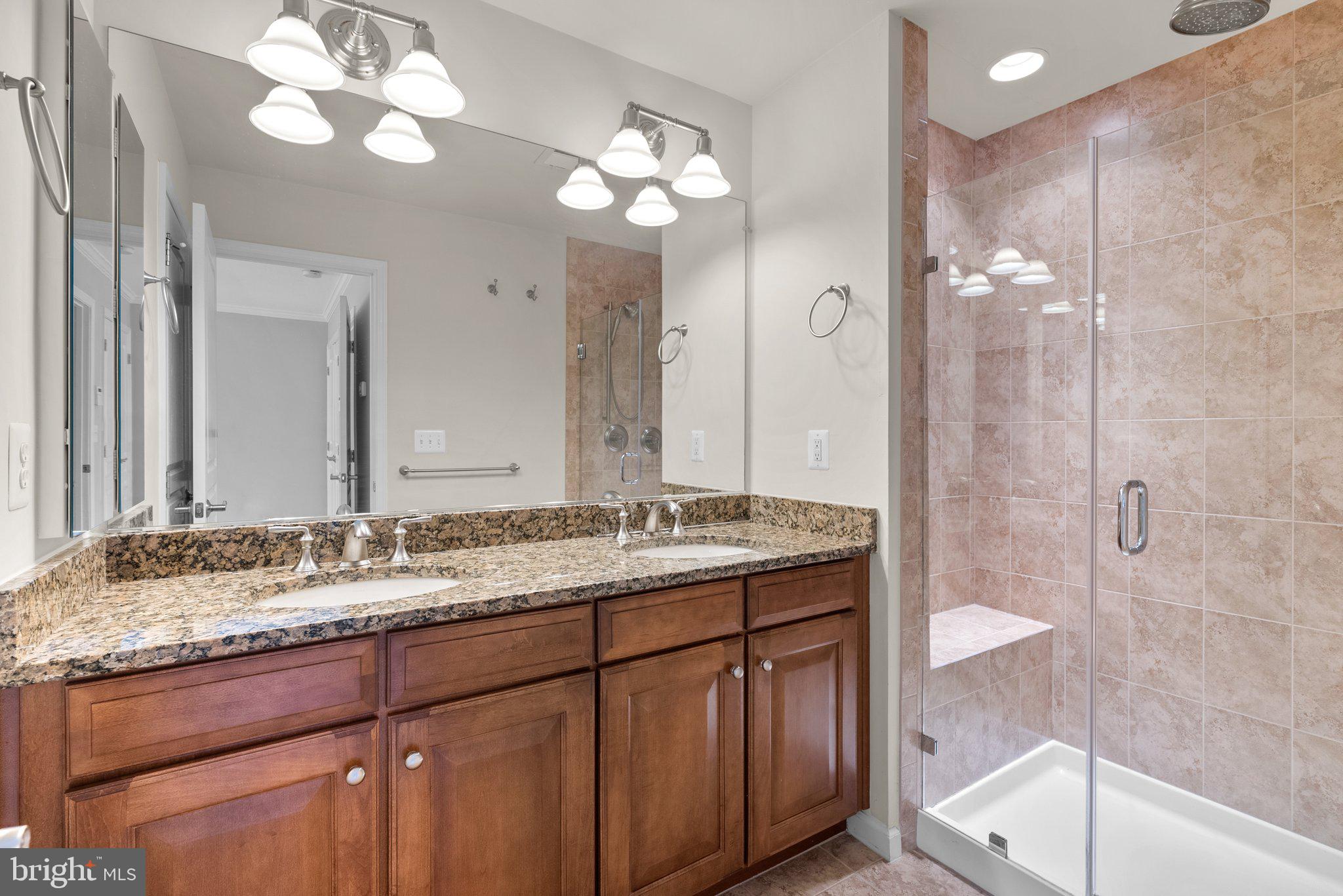 3315 Kemper Road Arlington, VA 22206 - Photo 26 of 52 Ensuite bath with double sinks