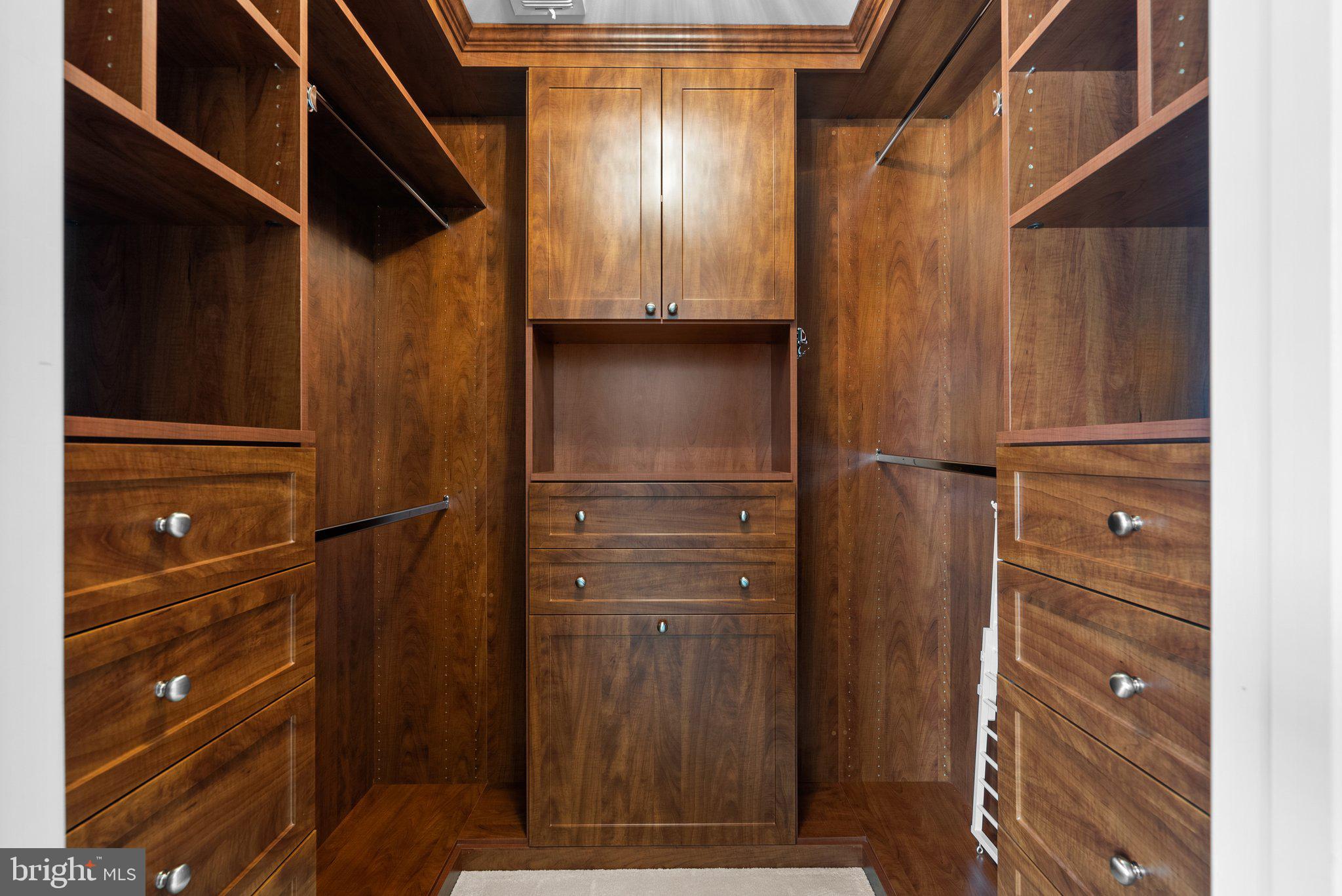 3315 Kemper Road Arlington, VA 22206 - Photo 28 of 52 Gorgeous, customized closets!