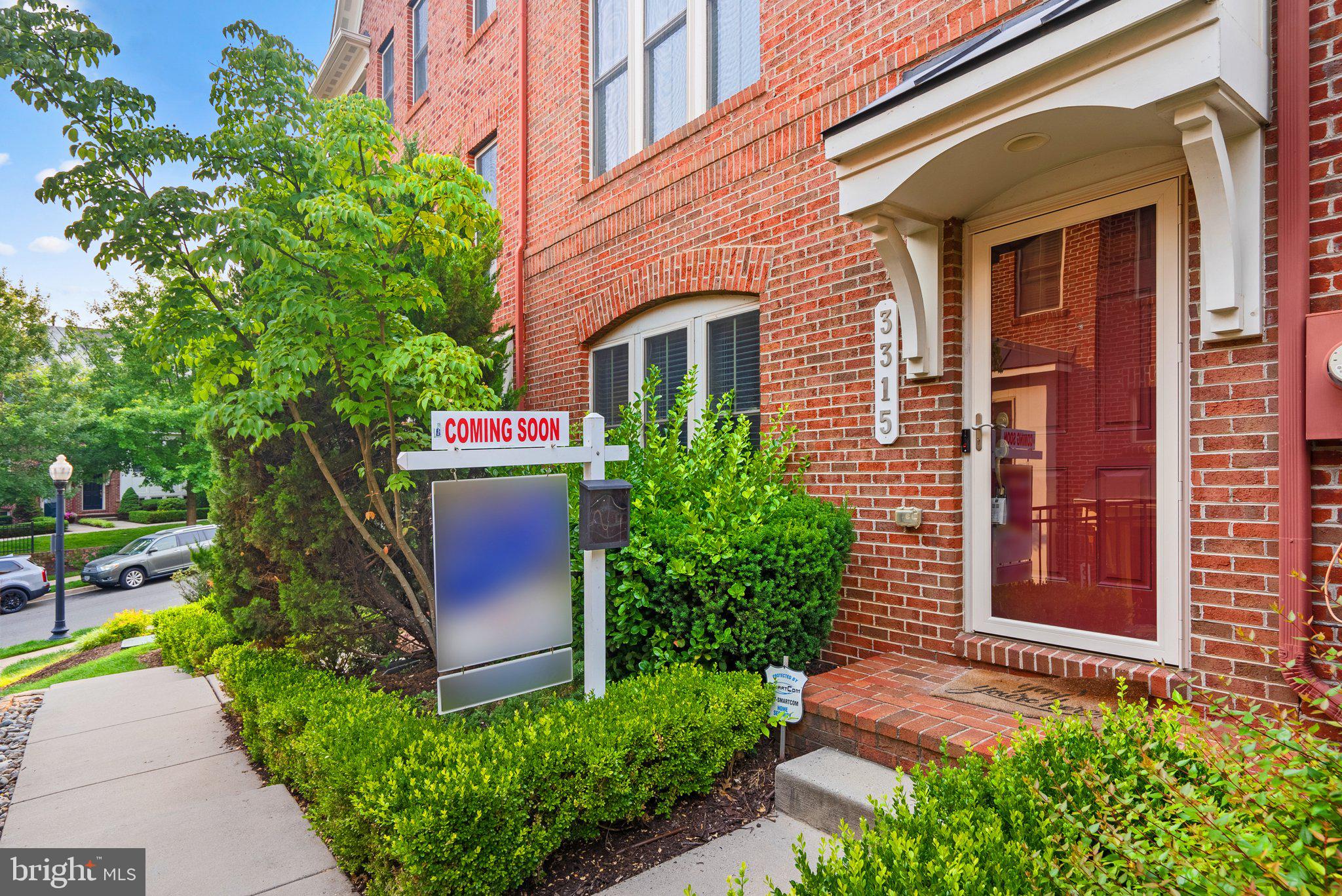 3315 Kemper Road Arlington, VA 22206 - Photo 5 of 52 Welcome Home!
