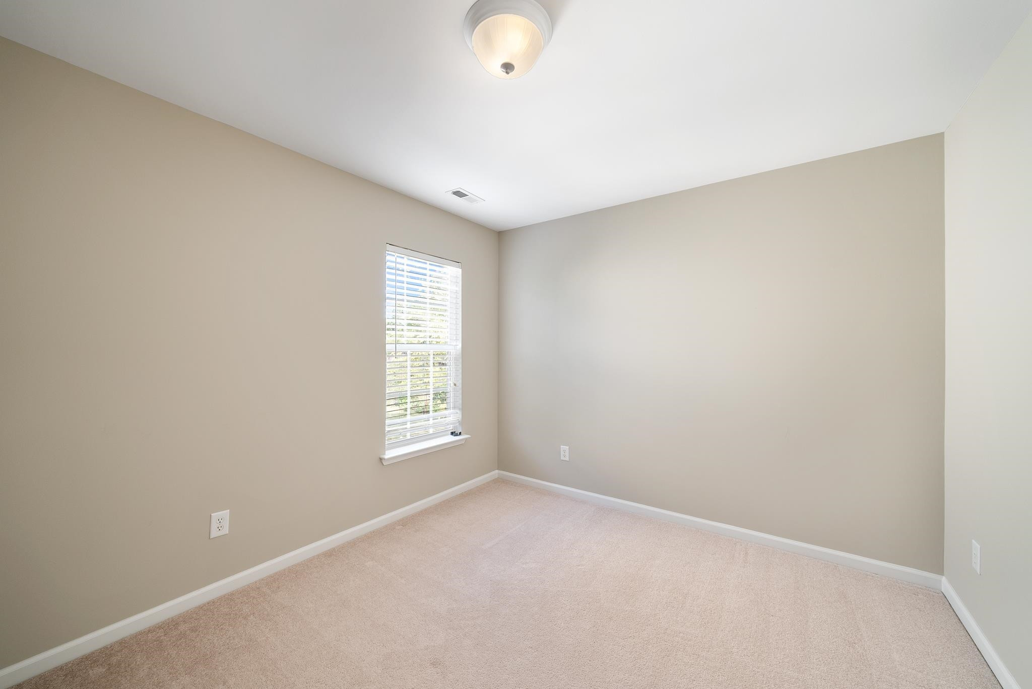 7432 Silver View Lane Raleigh, NC 27613 - Photo 22 of 29 Photo 22