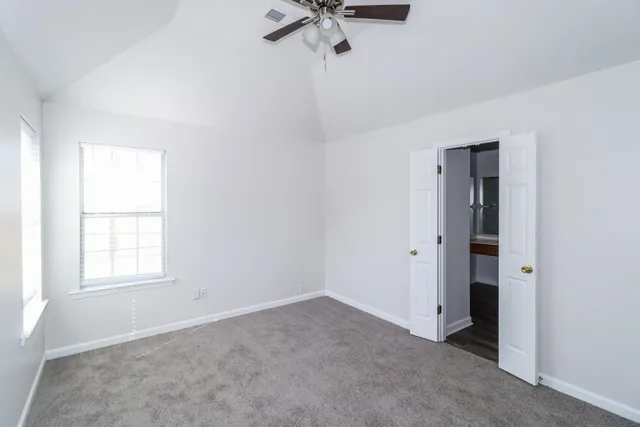 $1,695 | 7068 Kings Crown Drive, Memphis, TN 38125