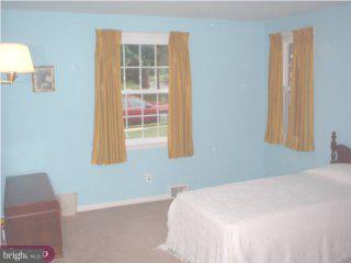 65 Server Lane Springfield, PA 19064 - Photo 4 of 6
