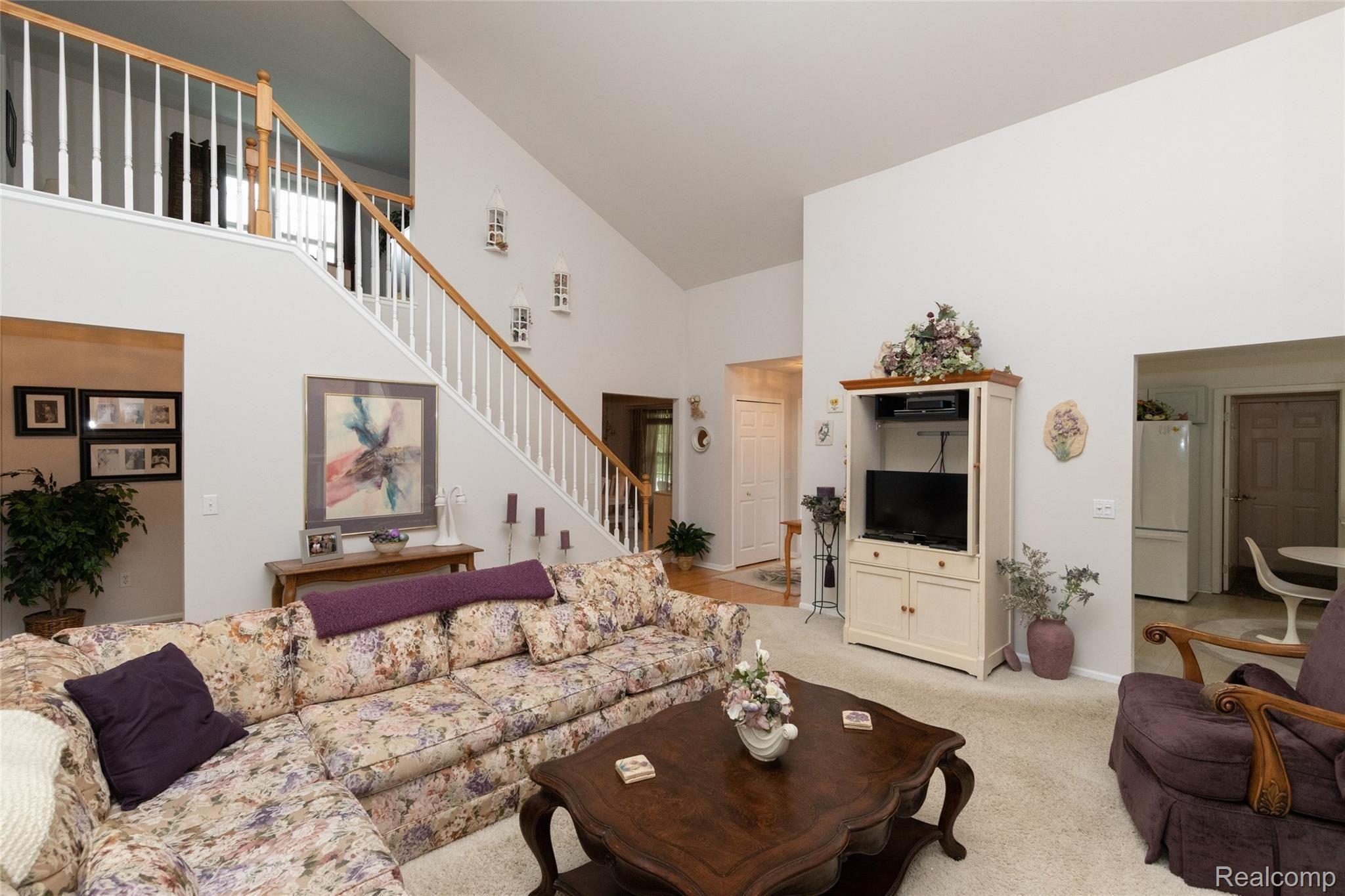6560 Summit Ridge Court, Unit 38 Clarkston, MI 48346 - Photo 8 of 70 7.JPG