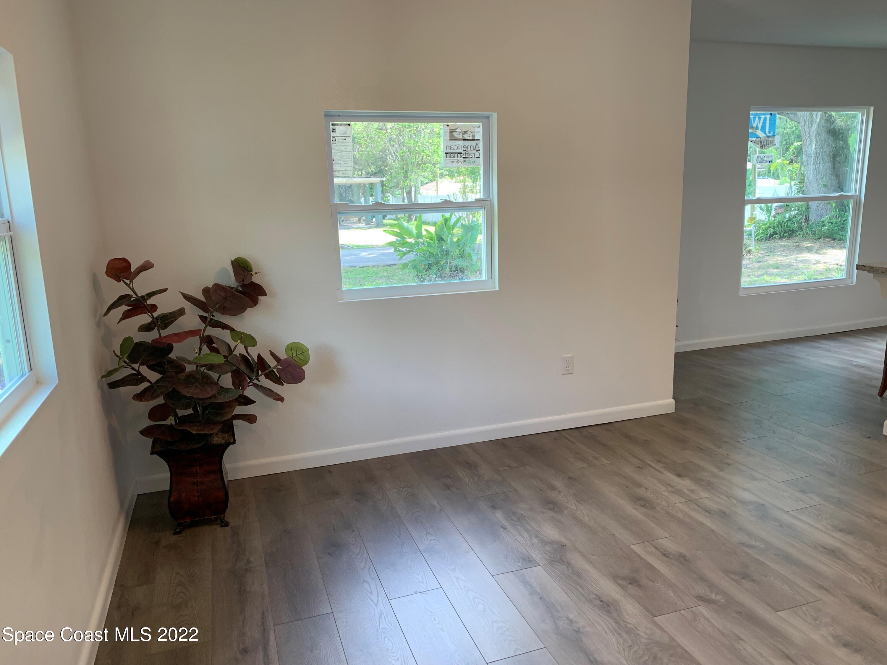 2442 Granger Road Cocoa, FL 32926 - Photo 3 of 44 living room