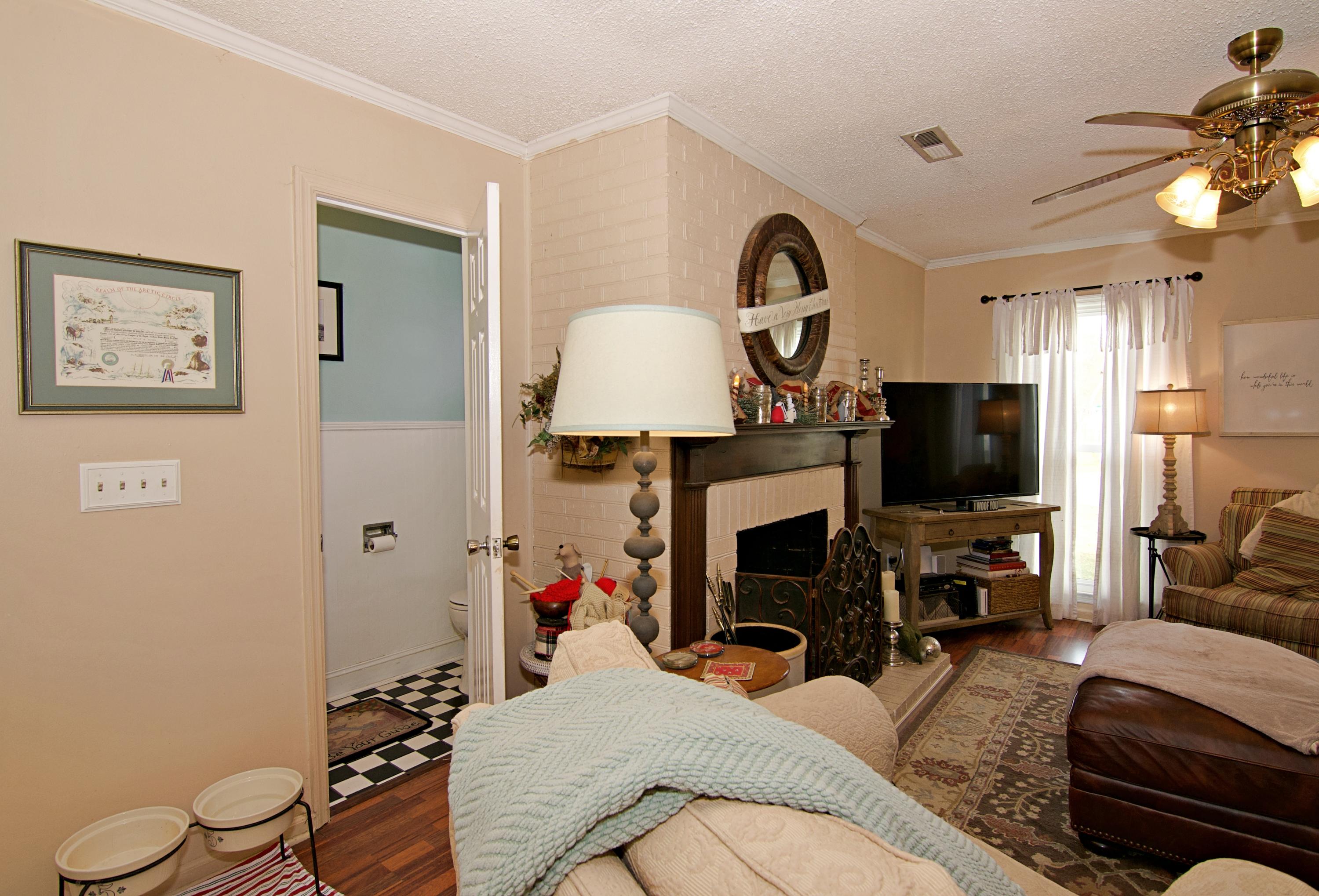 427 Hamlet Road Summerville, SC 29485 - Photo 10 of 31 19