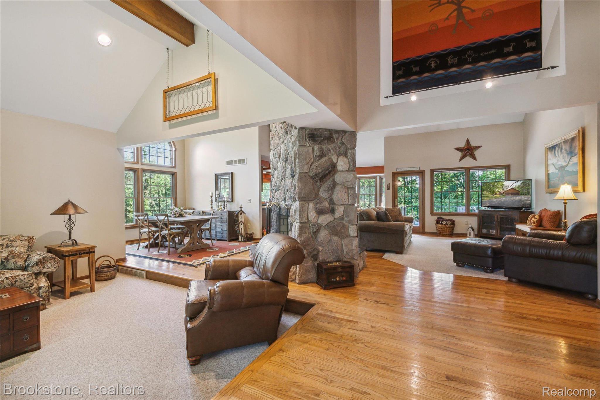 3200 Hixon Road Rochester, MI 48306 - Photo 11 of 62 Gallery Image 11
