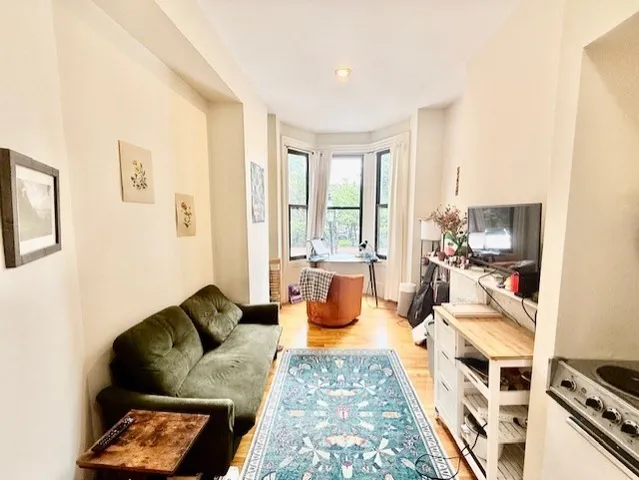 $2,495 | 147 Appleton Street, Unit 2, Boston, MA 02116