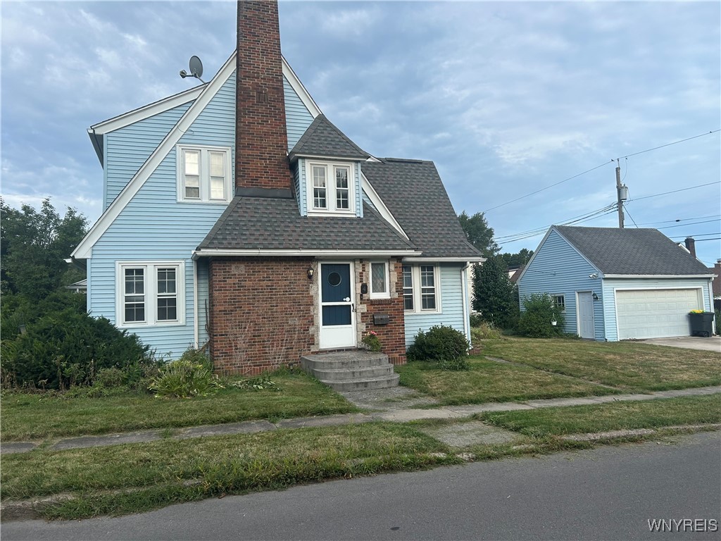 4 Longcroft Road Lockport Town, NY 14094 - Photo 1 of 1 4 Longcroft Drive, Lockport NY