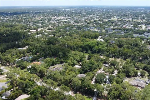 $649,900 | 4974 Hawthorn Woods Way, Naples, FL 34116