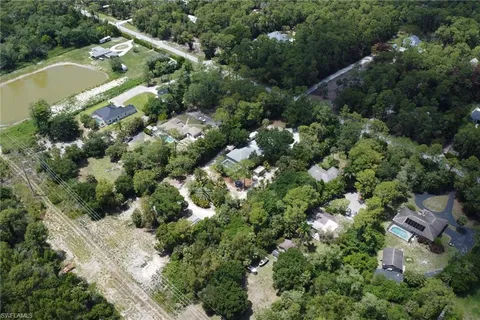 $649,900 | 4974 Hawthorn Woods Way, Naples, FL 34116
