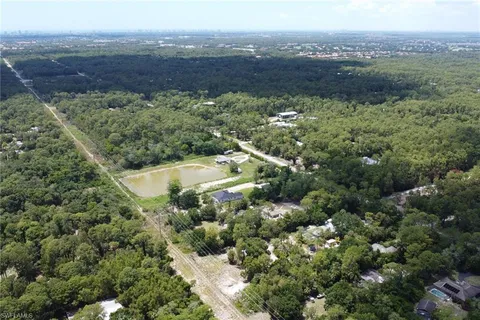$649,900 | 4974 Hawthorn Woods Way, Naples, FL 34116