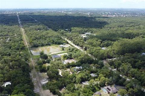 $649,900 | 4974 Hawthorn Woods Way, Naples, FL 34116