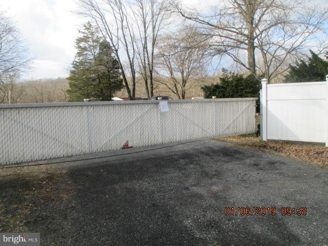 1400 Fels Road Quakertown, PA 18951 - Photo 3 of 6 side motorized gate