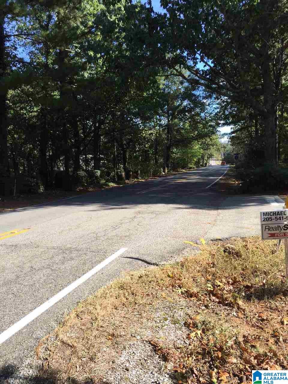 4196 South Shades Crest Road, Unit 1 Birmingham, AL 35244 - Photo 1 of 4