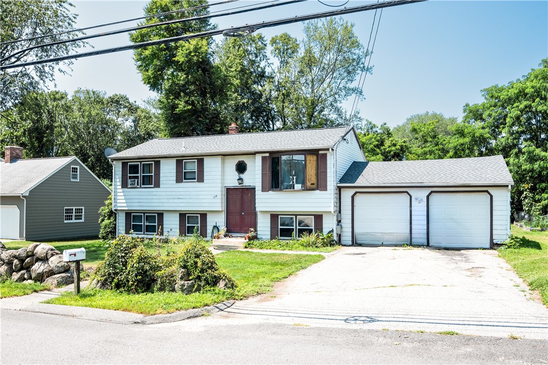 114 Burlingame Road West Warwick, RI 02893 - Photo 1 of 10