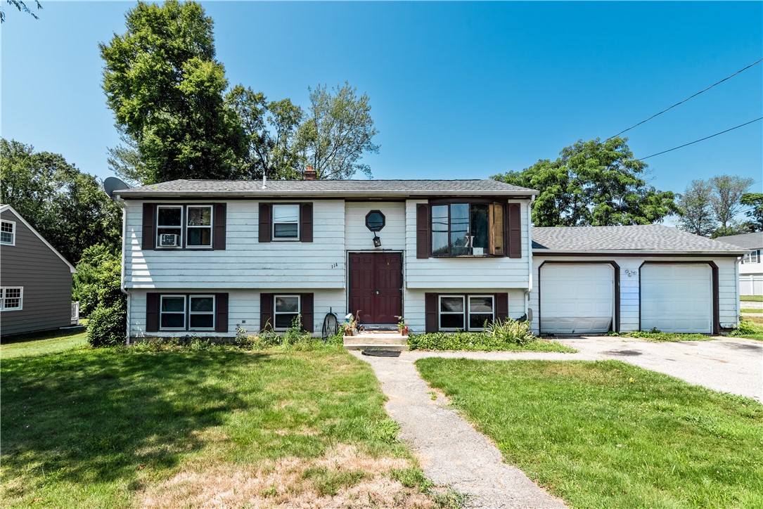 114 Burlingame Road West Warwick, RI 02893 - Photo 3 of 10