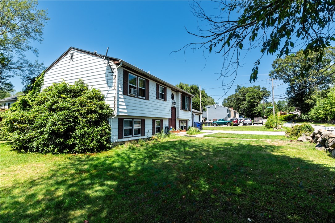 114 Burlingame Road West Warwick, RI 02893 - Photo 9 of 10