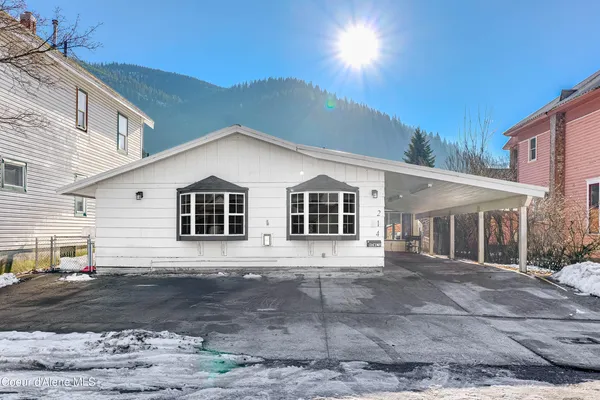 $340,000 | 214 Cypress Avenue, Wallace, ID 83873