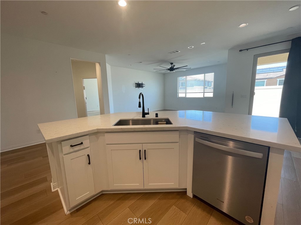 25344 Picket Range Way Menifee, CA 92586 - Photo 20 of 48