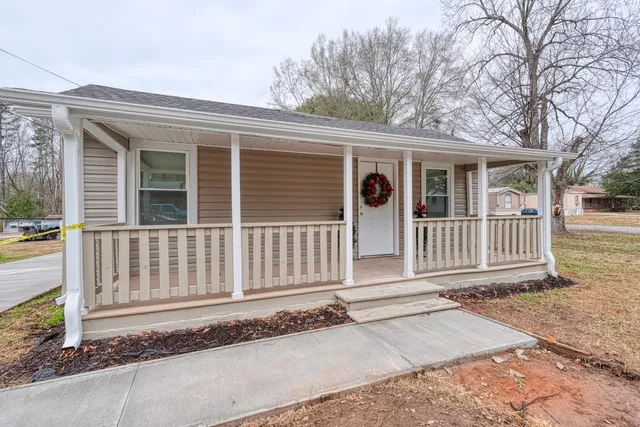 $169,900 | 205 Filter Plant Road, Gaffney, SC 29340