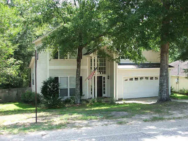 $950 | 173 Bay Vw Drive, Daphne, AL 36526