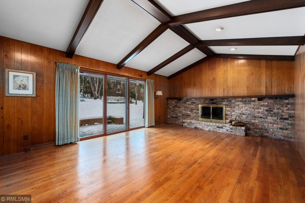14118 Windsor Road Minnetonka, MN 55345 - Photo 7 of 23 Gallery Image 7