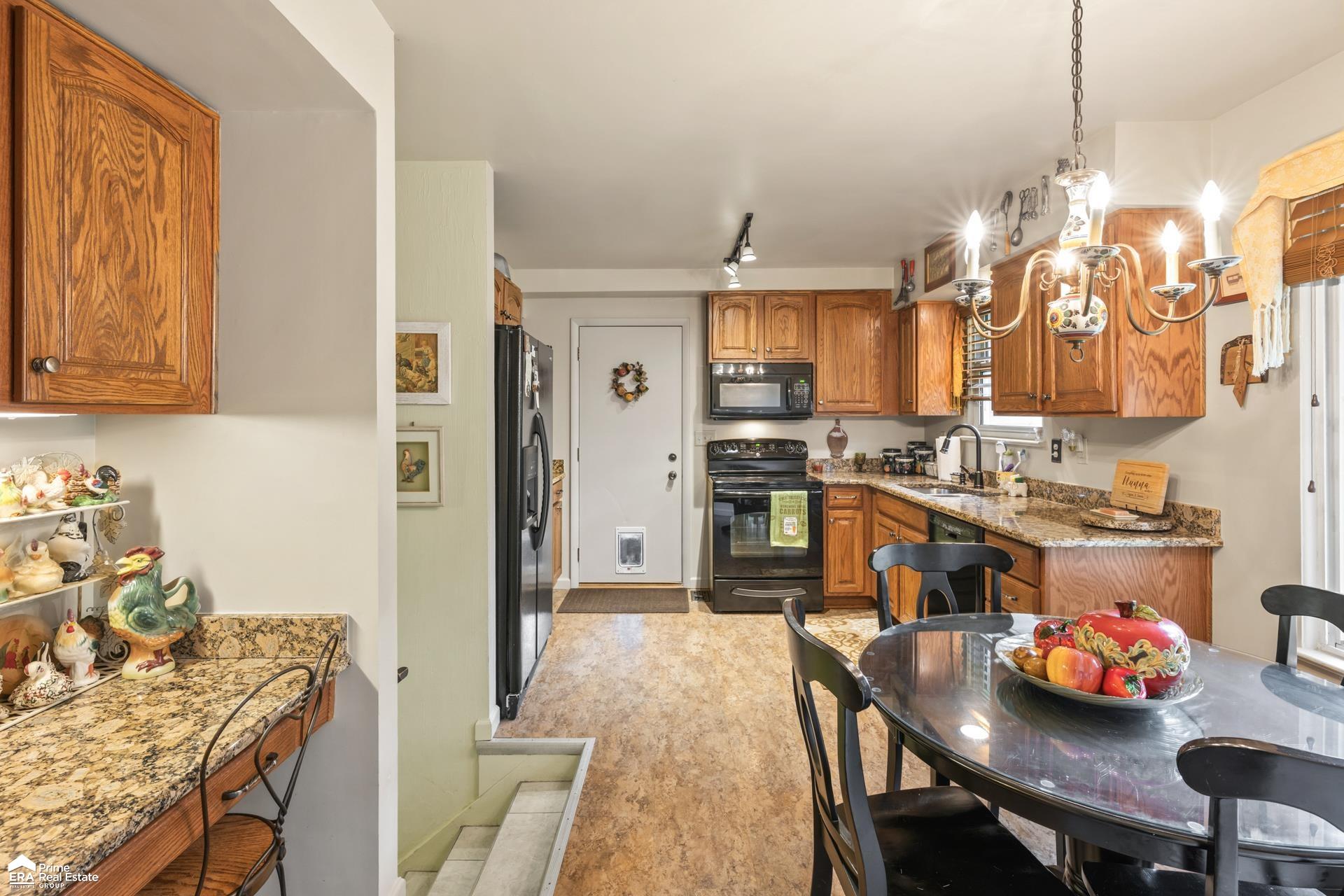 5440 South Genesee Road Grand Blanc, MI 48439 - Photo 8 of 29 50186846-eb1114a8-6133-4764-97ec-6920888a4fb8.JPG