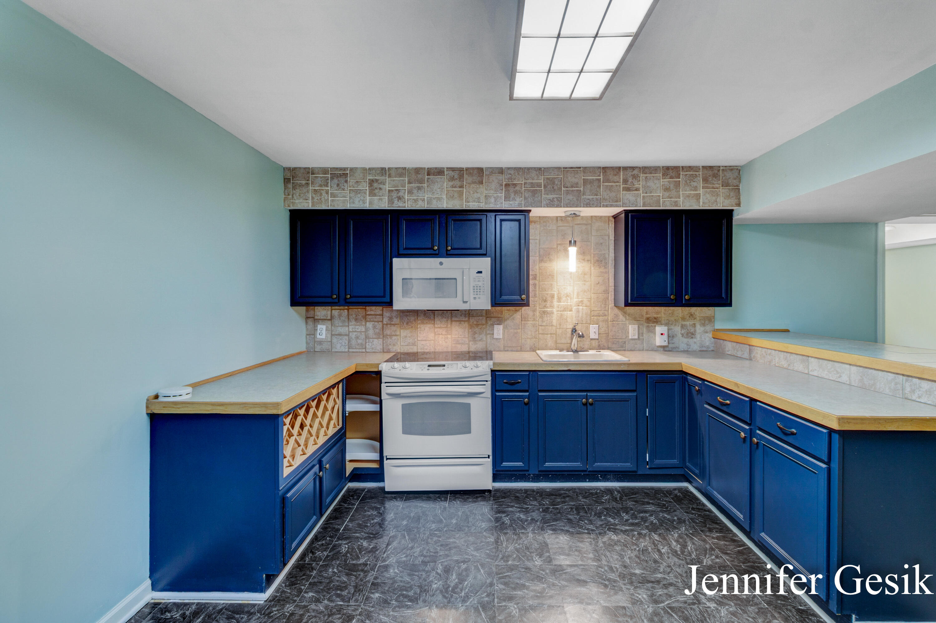 8978 Ingalls Road Belding, MI 48809 - Photo 34 of 51 Jennifer Gesik - 8978 Ingalls Road (59)-