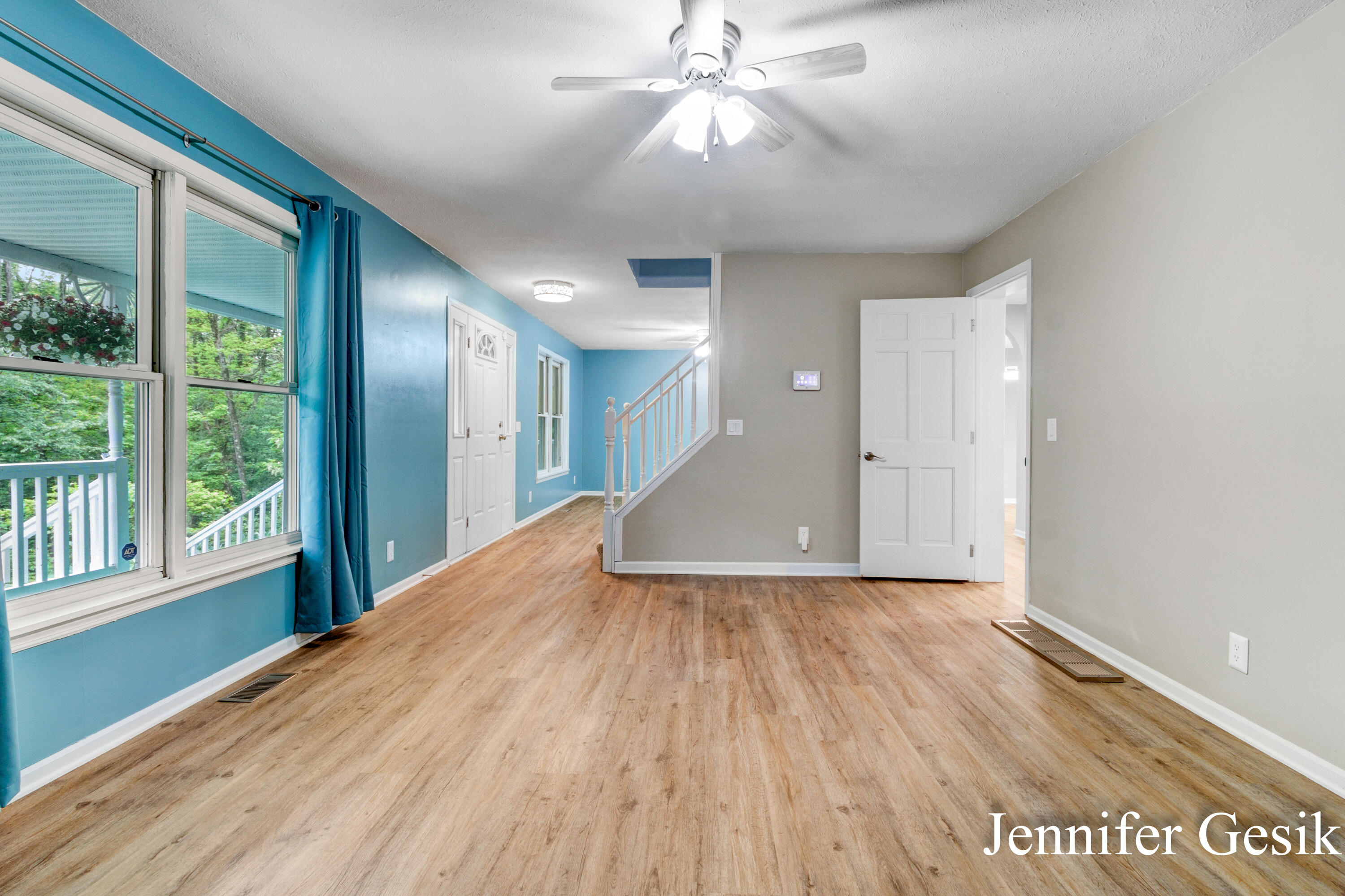 8978 Ingalls Road Belding, MI 48809 - Photo 6 of 51 Jennifer Gesik - 8978 Ingalls Road (59)-